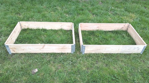 Wooden raised garden - x,